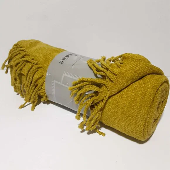 Discontinued IKEA Felicia Throw Blanket Fringe Acrylic 51" x 67" 130x170 cm NEW - Picture 2 of 8